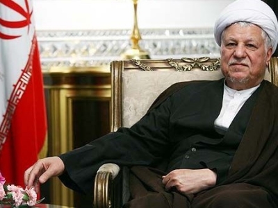 انتقاد روزنامه جمهوری اسلامی از تلاش برای حذف هاشمی رفسنجانی از حافظه تاریخ