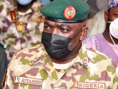 جان باختن فرمانده ارتش نیجریه در سانحه هوایی