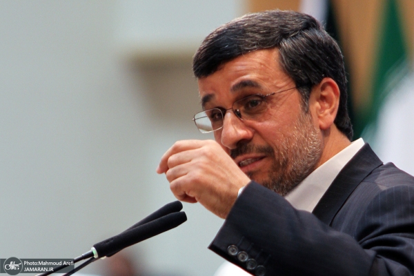 اعلام خطر احمدی نژاد درباره وقوع هم زمان دو رخداد در ایران