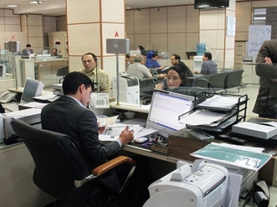 دورکاری ۷۰ درصد کارکنان ادارات تهران از فردا 