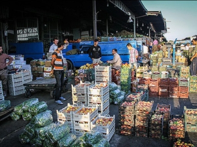 کاهش ۱۰ تا ۲۰ درصدی قیمت انواع میوه و صیفی در بازار