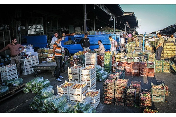 کاهش ۱۰ تا ۲۰ درصدی قیمت انواع میوه و صیفی در بازار