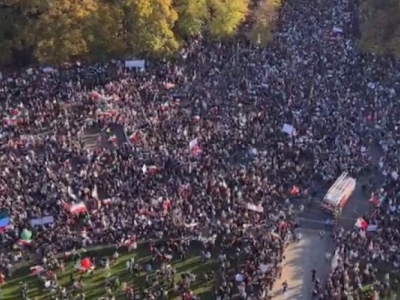 واکنش دو مداح به تجمع ایرانیان در برلین