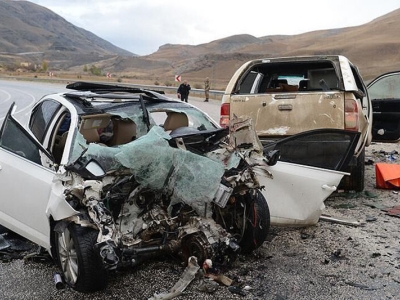 13 کشته در تصادف زنجیره‌ای جاده سبزوار، خراسان رضوی +تصاویر