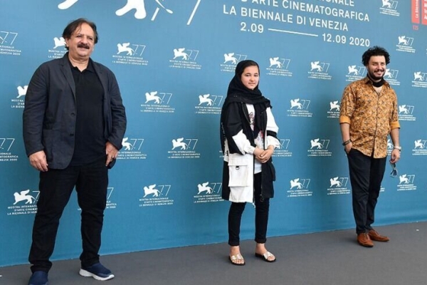 درخشش دختر دستفروش متروی تهران در جشنواره فیلم ونیز