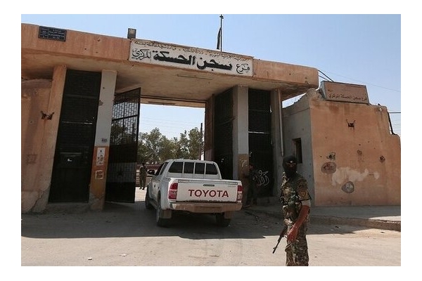 تسلیم شدن ۵۵۰ داعشی در حادثه زندان الحسکه سوریه