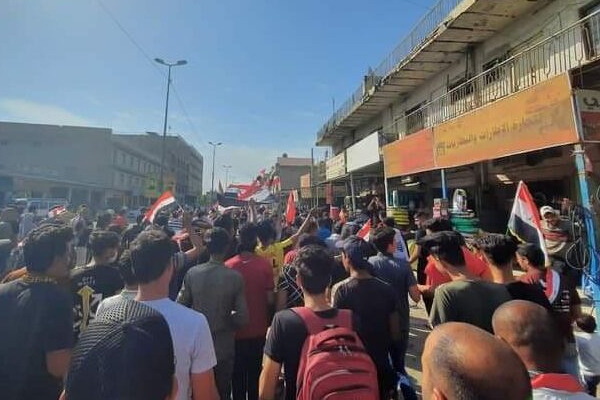 درگیری معدود تجمع کنندگان میدان تحریر بغداد با نیروهای امنیتی