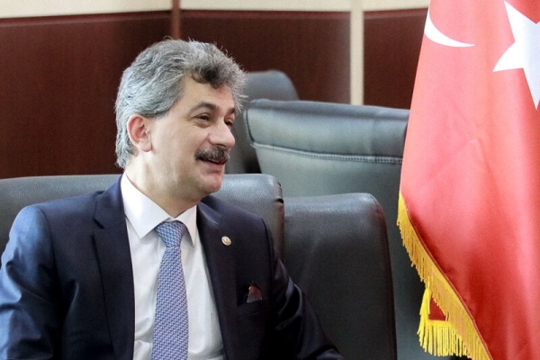 سفیر ترکیه: تهران - آنکارا فردا اسناد جدید همکاری امضا می کنند