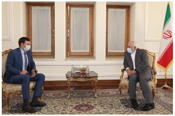 دیدار ظریف با رئیس هیئت مذاکره کننده کی‌یف