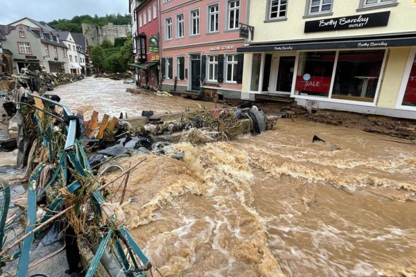 دلیل اصلی وقوع سیلاب‌های مرگبار اروپا چه بود؟