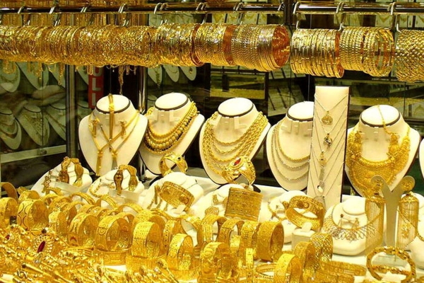 بازار طلا و جواهر تهران هم به تعطیلات ۱۵ روزه رفت