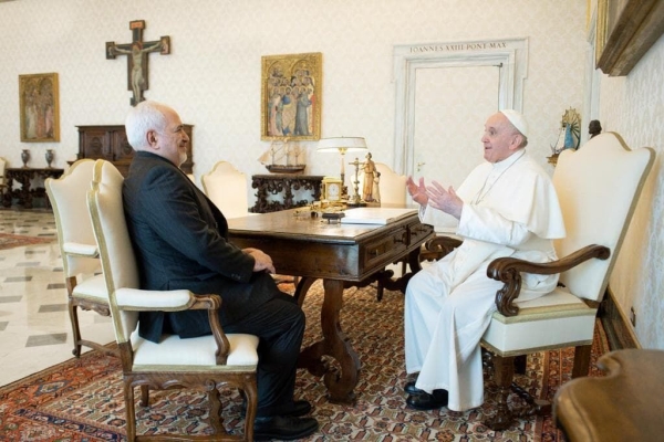 گزارش توییتری دکتر ظریف از دیدار با پاپ فرانسیس و دیگر مقامات واتیکان