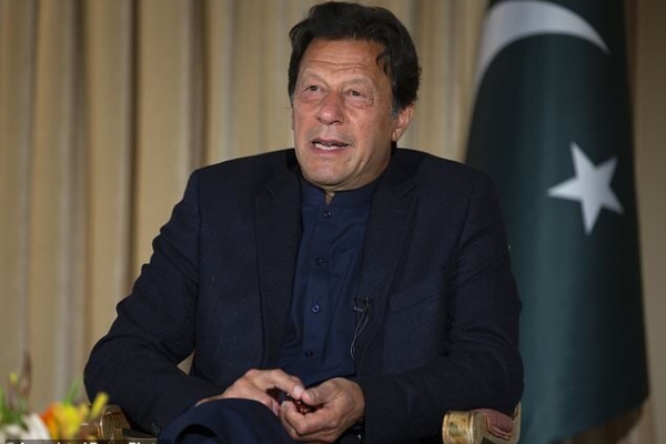 تاکید عمران خان بر لزوم لغو تحریم های ناعادلانه علیه ایران