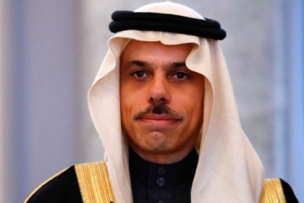 وزیر خارجه عربستان ماه رمضان را به امیرعبداللهیان تبریک گفت