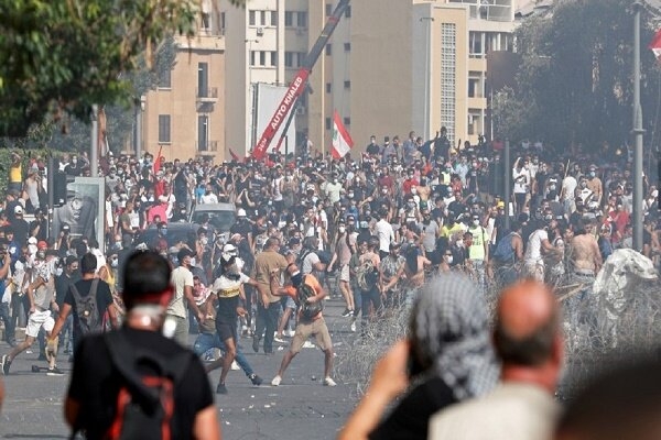 تظاهرات شهروندان لبنانی پس از انصراف حریری از تشکیل کابینه+تصاویر