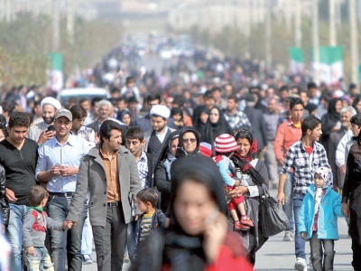 کاهش سرعت رشد جمعیت در ایران غیرمنطقی است