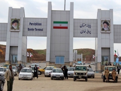 بازدید هوایی رئیس جمهور از نقاط مرزی با عراق و پایانه مرزی «پرویزخان»