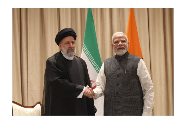 توئیت فارسی نخست‌وزیر هند درباره دیدارش با رئیسی