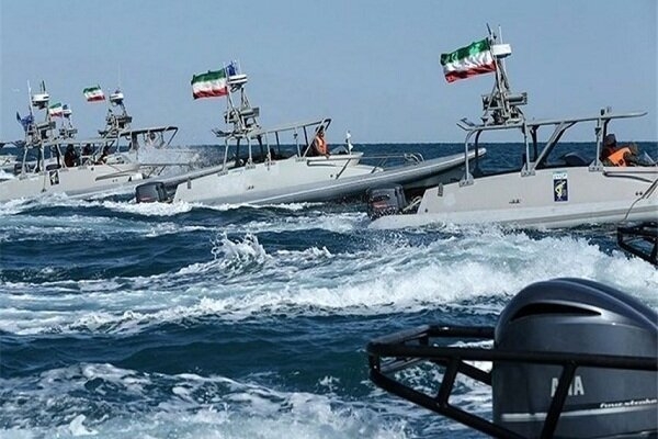 برگزاری نخستین رژه دریایی مشترک ایران و عراق 