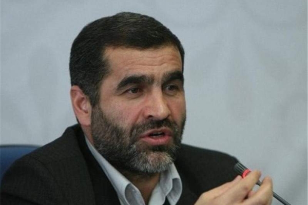 وعده‌های وزیر احمدی نژاد: اگر رئیس مجلس شوم با دولت جنگ و جدل نمی‌کنیم 