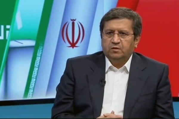 همتی: ضرر ایران از تحریم نفتی ۴ میلیارد دلار در روز است