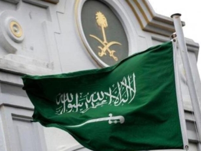 «آوارگی اجباری» شهروندان سعودی و نفوذ نرم صهیونیست‌ها به عربستان