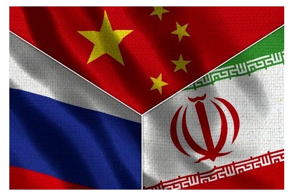 بلومبرگ: چین، روسیه و ایران به آرامی درحال اتحاد علیه آمریکا هستند