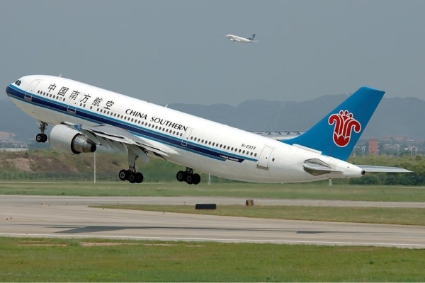 طوفان همه پروازهای مسافربری شانگهای چین را لغو کرد