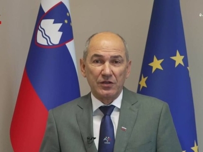 انتقاد رسانه‌های اسلوونی از تک‌روی نخست‌وزیر این کشور و حمایت از منافقین