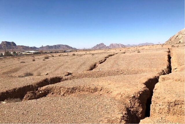 خطر فرونشست در کمین ۳۵۹ دشت کشور