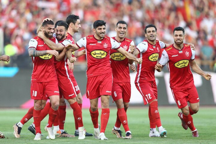 استقلال از مثلث قهرمانی خارج شد/ رقابت سپاهان و پرسپولیس برای جام