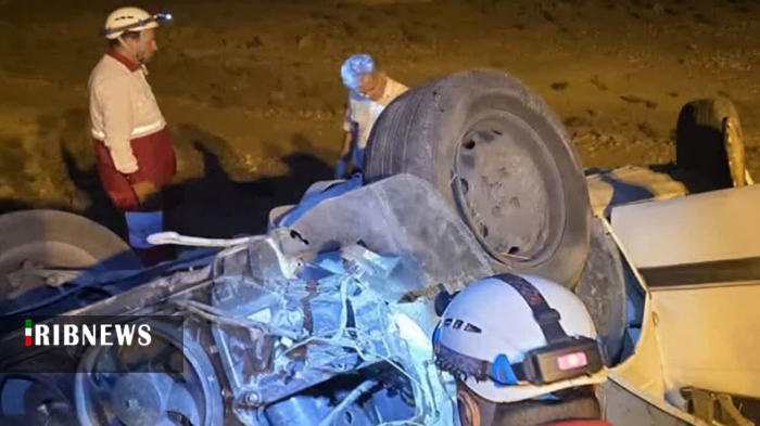 یک فوتی بر اثر واژگونی پژو پارس در آزادراه قم به تهران