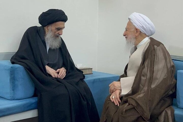 دیدار آیت الله جوادی آملی با آیت‌ الله سیستانی در نجف اشرف 