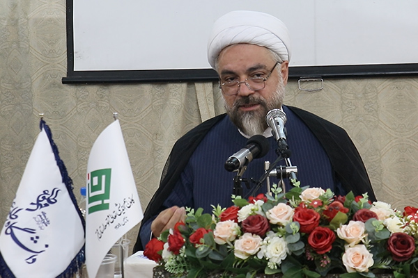 سهم قم از سرمایه‌گذاری ملی ناچیز و نیازمند بازنگری اساسی است