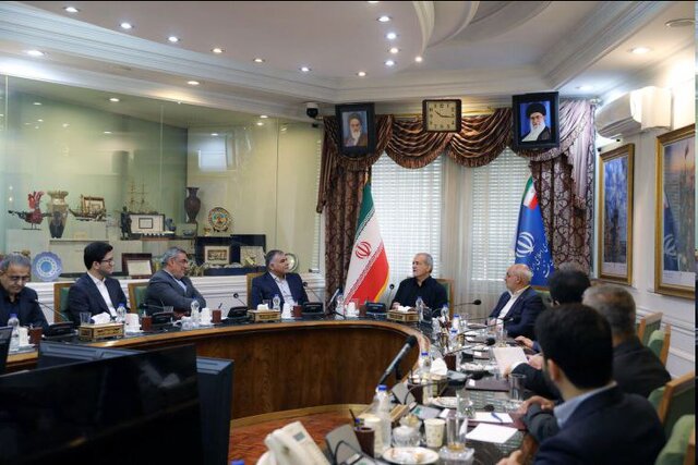 پزشکیان: اما به هیچ‌وجه زیر بار زور و قلدری هم نمی‌رویم