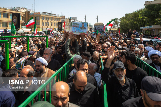  تشییع پیکر مطهر دو شهید مدافع وطن در قم