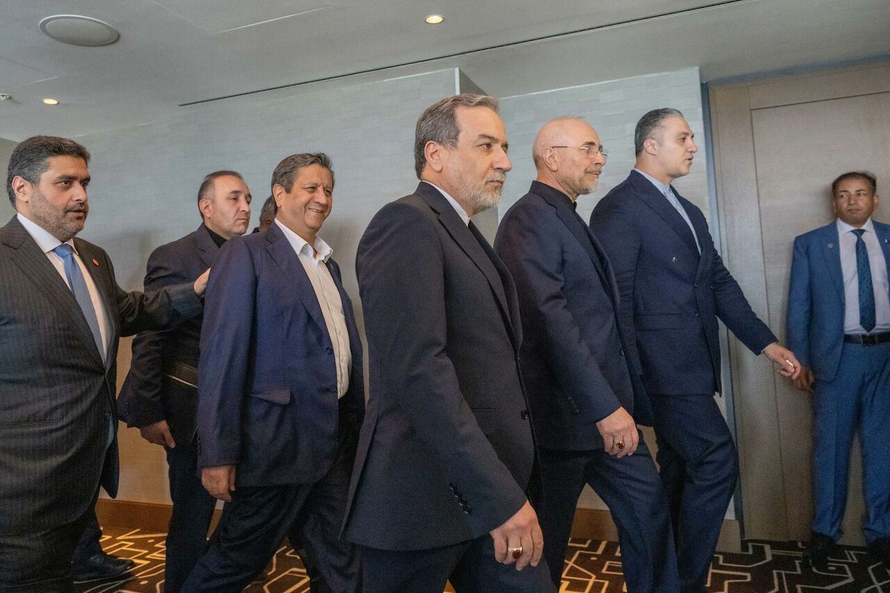قالیباف: به سوئیس نمی‌رفتیم،خون بیشتری ازمسلمانان لبنان ریخته می‌شد