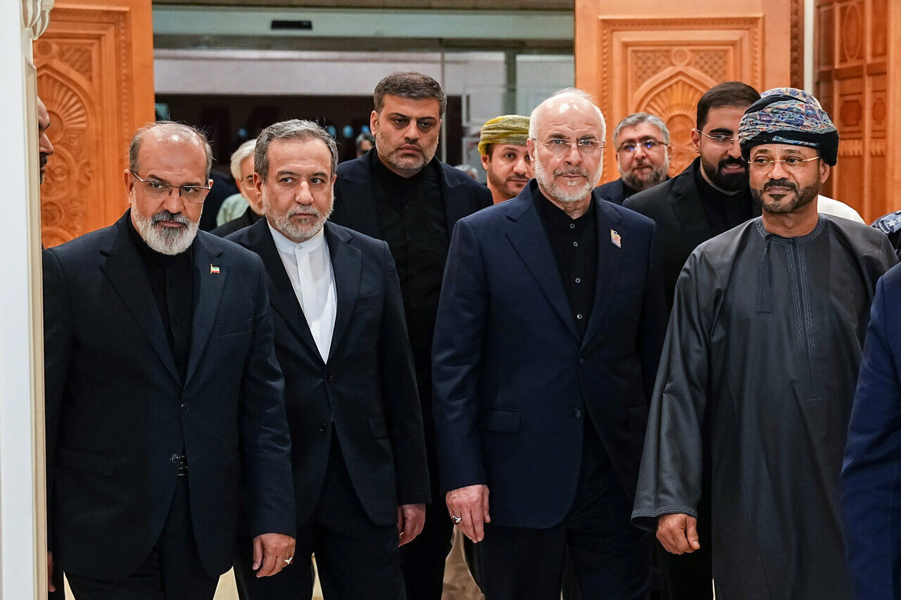 هیأت «میناب ۱۶۸» از مسقط راهی تهران شد