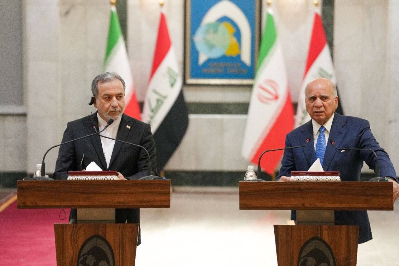 عراقچی: مسئولیت بازگشایی تنگه هرمز تنها بر عهده ایران است