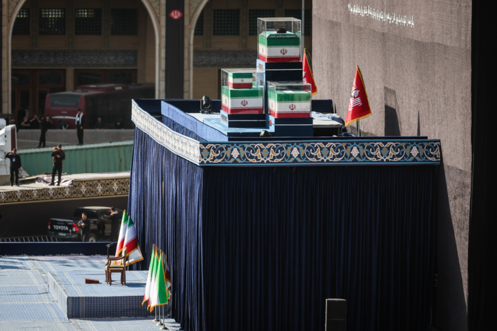 نماز بر پیکر مطهر رهبر شهید ساعت ۸ صبح اقامه می‌شود