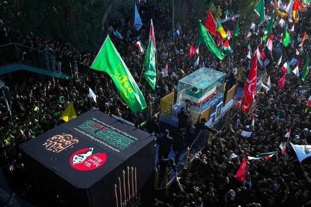 الحشد الشعبی: تعداد تشییع‌کنندگان قائد شهید در نجف تقریبا به ۳.۸ میلیون نفر رسید