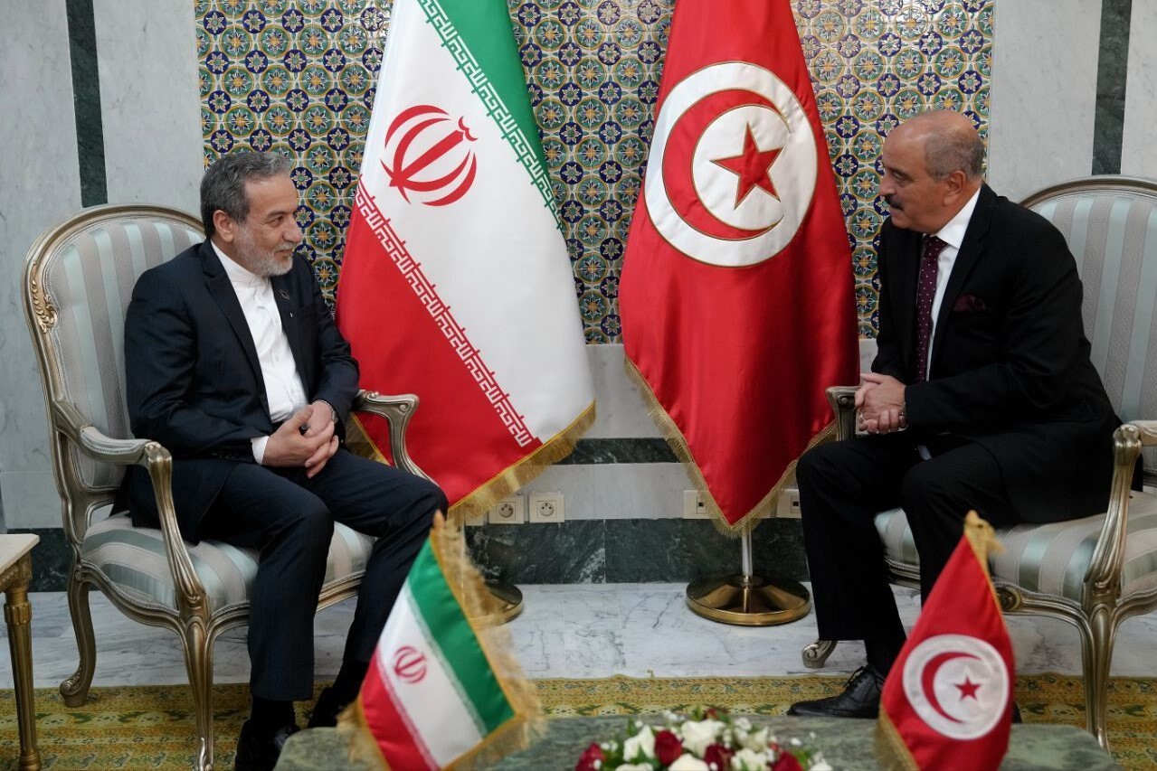 جزئیات دیدار عراقچی با وزیر امور خارجه تونس