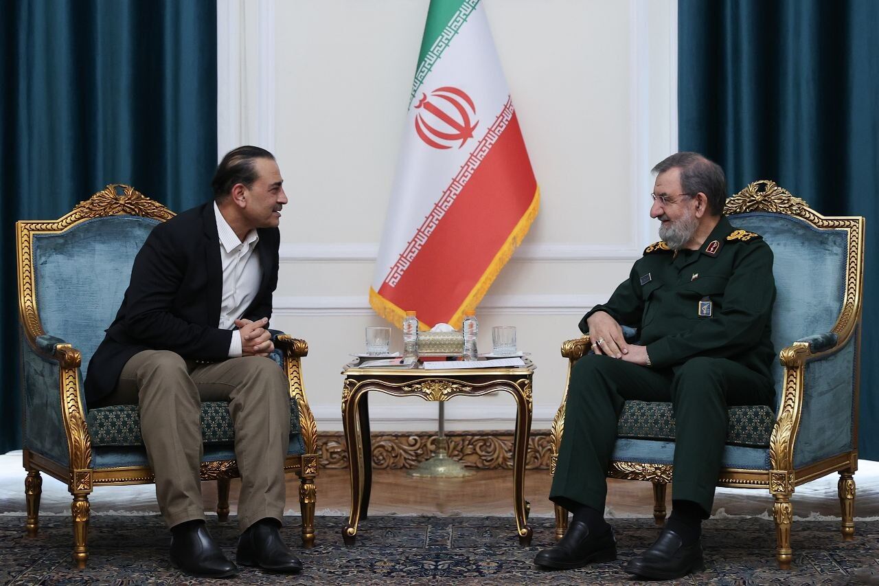 جزئیات دیدار سرلشکر رضایی با فرمانده ارتش پاکستان