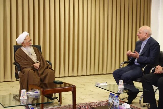 آیت‌الله جوادی آملی: مملکت در گرو طهارت مدیران و مسئولان است