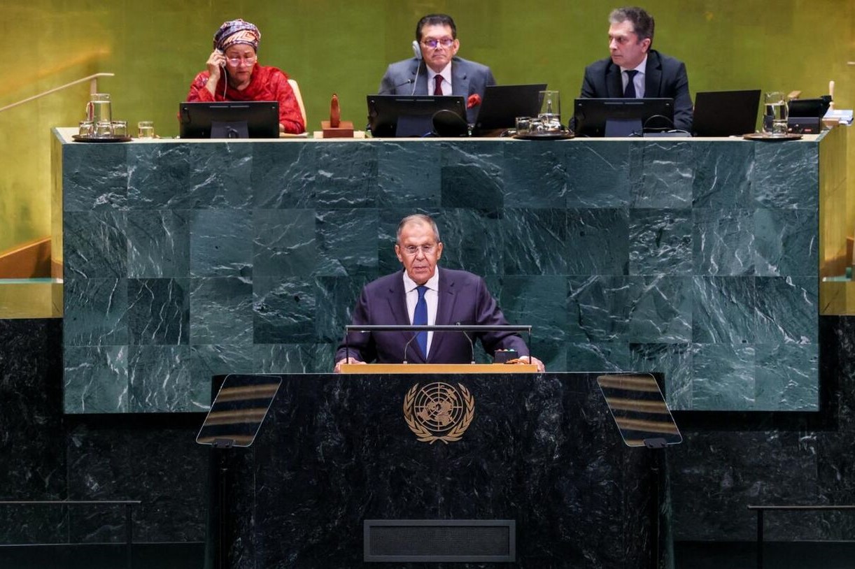 تأکید لاوروف بر غیرقانونی بودن تجاوز به ایران در مجمع عمومی سازمان ملل