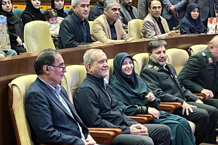  حضور پزشکیان در همایش تجلیل از محیط‌بانان برگزیده کشور 