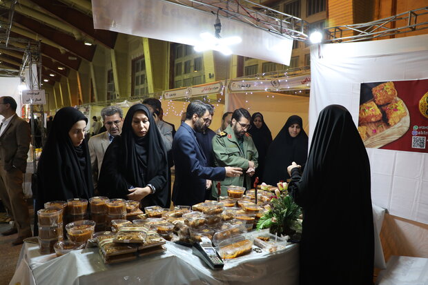 برپایی نمایشگاه «مشاغل خانگی و اقتصاد مقاومتی» در قم