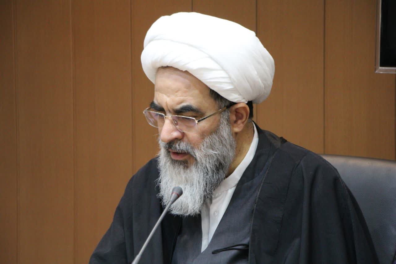 اسلام در فقه پزشکی، سیاسی و حقوق بشر قویترین مبانی را دارد