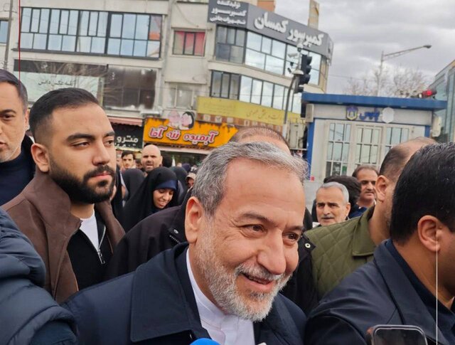 عراقچی: موشک‌، موضوع مذاکره نیست و نخواهد بود