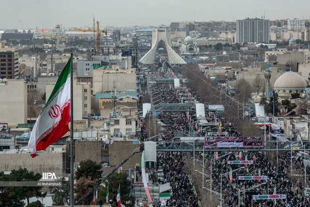 میانگین حضور مردم در راهپیمایی ۲۲ بهمن امسال، ۵۳درصد بود